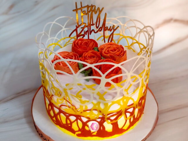 flower decor cake