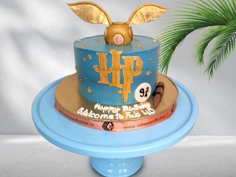 30 Harry Potter Birthday Cake Ideas : Train Leaving Hogwarts Castle-hdcinema.vn